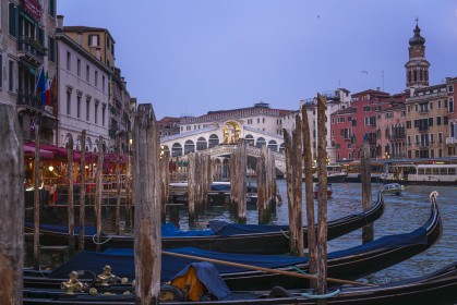 Evening at the Rialto