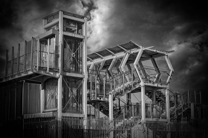 Steel Structure B&W